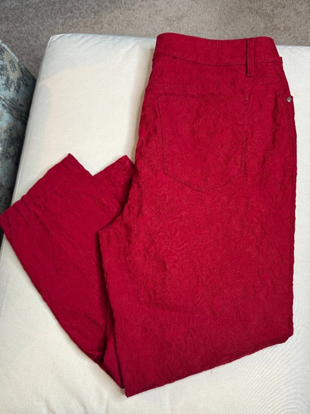 Like New Chico's Red Floral Jacquard Straight Leg Pants Size 12R (Chico's 2)